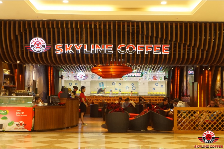Toàn cảnh Skyline Coffee tại Royal City